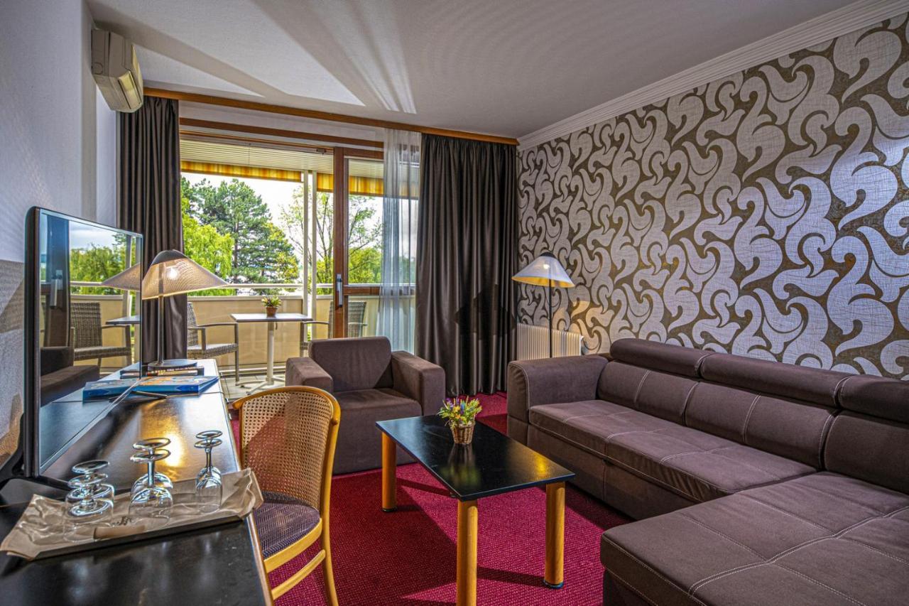Hotel Club Tihany Εξωτερικό φωτογραφία